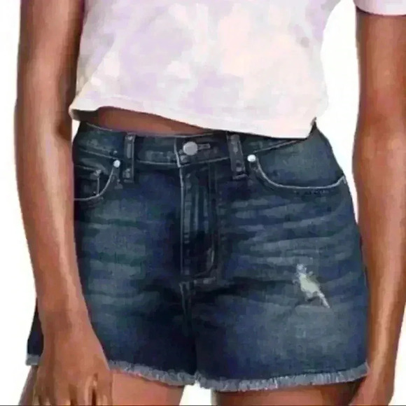 Victoria's Secret PINK  Demin Shorts Size 2 - Picture 1 of 4